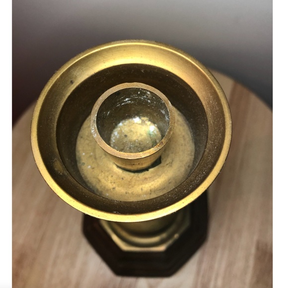 Vintage golden brass  candle holder EUC - Picture 2 of 3